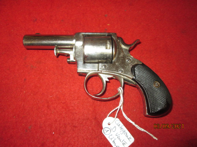 Revolver_BRITISH_613253072c2b4